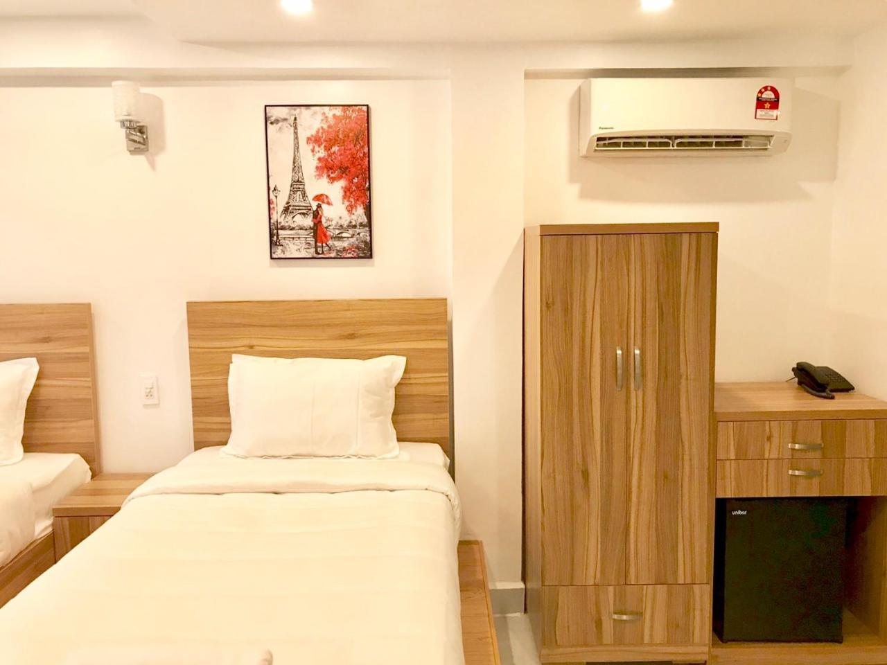Louis Hotel - Bui Vien Walking Street Ho Şi Min Dış mekan fotoğraf